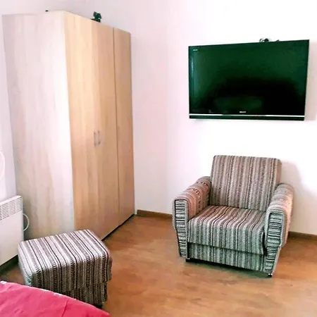 нouse With Cute Little Yard Apartament Plovdiv