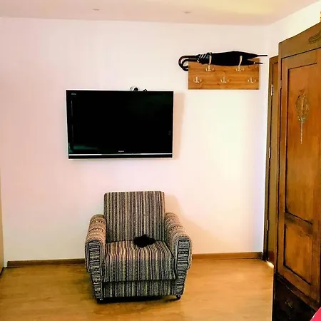 нouse With Cute Little Yard * Plovdiv