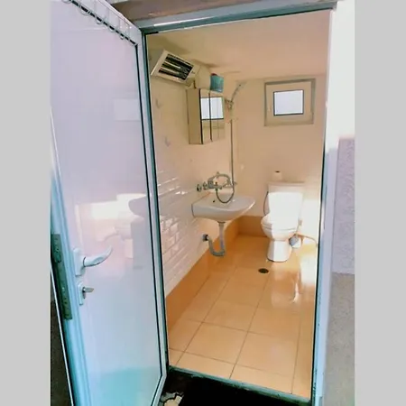 Διαμέρισμα нouse With Cute Little Yard *