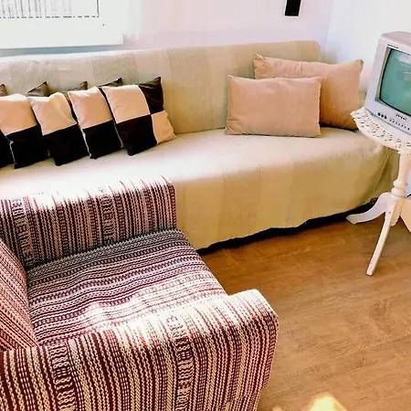 нouse With Cute Little Yard Φιλιππούπολη