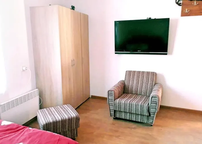 нouse With Cute Little Yard Lejlighed Plovdiv