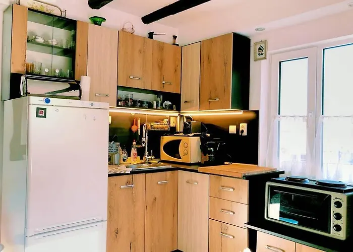 нouse With Cute Little Yard * Plovdiv